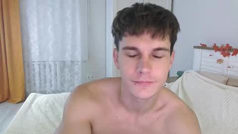 Eric Crush online show from October 2025 06:14:02 AM