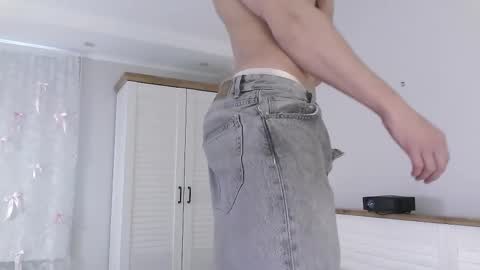 Snapshot of eric_crush chatting on March 2026 04:06:02 AM Eric Crush online show from March 2026 04:06:02 AM