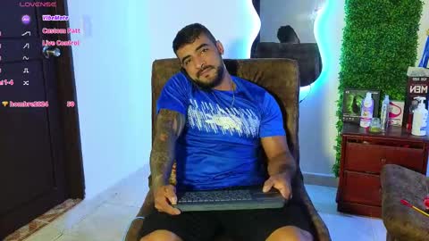 Snapshot of eric_harrison1 chatting on February 2025 11:20:02 PM Brayan online show from February 2025 11:20:02 PM