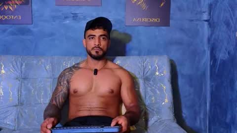 Snapshot of eric_harrison1 chatting on October 2025 02:10:01 AM Brayan online show from October 2025 02:10:01 AM