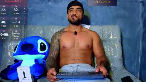 Snapshot of eric_harrison1 chatting on October 2025 09:16:01 PM Brayan online show from October 2025 09:16:01 PM