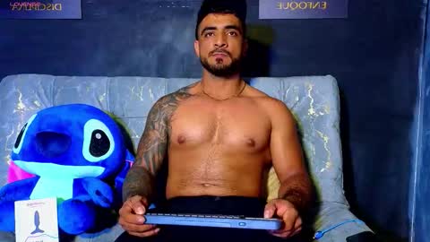 Snapshot of eric_harrison1 chatting on October 2025 01:39:02 AM Brayan online show from October 2025 01:39:02 AM