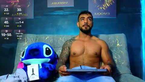 Snapshot of eric_harrison1 chatting on October 2025 11:54:02 PM Brayan online show from October 2025 11:54:02 PM