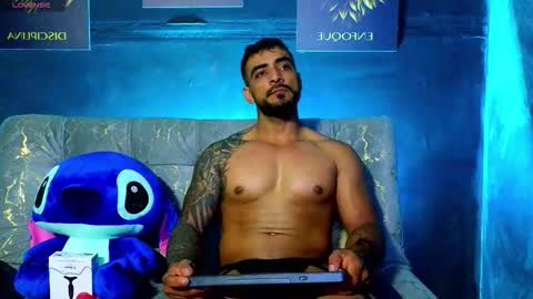 Snapshot of eric_harrison1 chatting on November 2025 10:10:02 PM Brayan online show from November 2025 10:10:02 PM