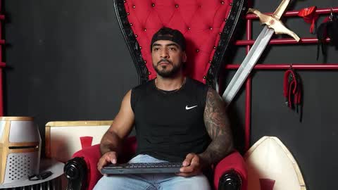 Snapshot of eric_harrison1 chatting on November 2025 10:31:02 PM Brayan online show from November 2025 10:31:02 PM