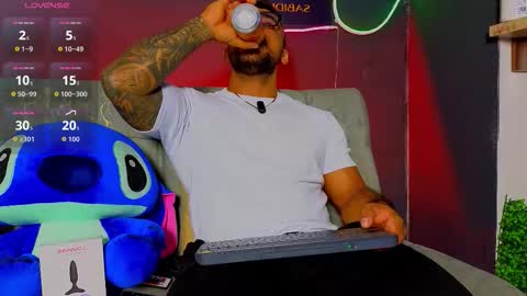 Snapshot of eric_harrison1 chatting on February 2026 02:18:02 AM Brayan online show from February 2026 02:18:02 AM