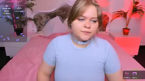 erica_love_ online show from September 2025 05:51:02 AM