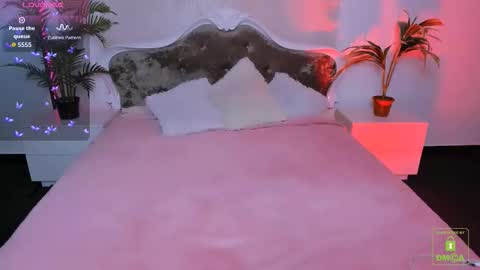 erica_love_ online show from October 2025 06:08:02 AM