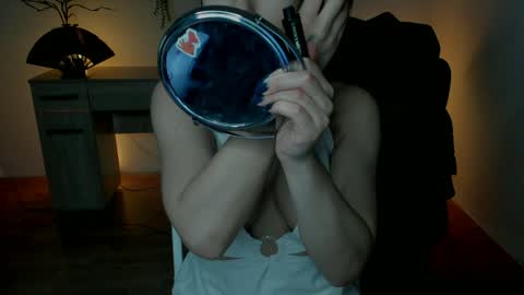 Snapshot of ericapowers chatting on December 2024 10:35:02 AM EricaPowers online show from December 2024 10:35:02 AM