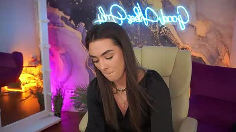 Erica online show from June 2026 02:54:02 PM