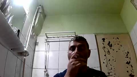 Snapshot of ericboy32 chatting on December 2024 03:26:01 AM eric online show from December 2024 03:26:01 AM