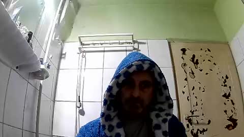 Snapshot of ericboy32 chatting on January 2025 12:43:02 AM eric online show from January 2025 12:43:02 AM