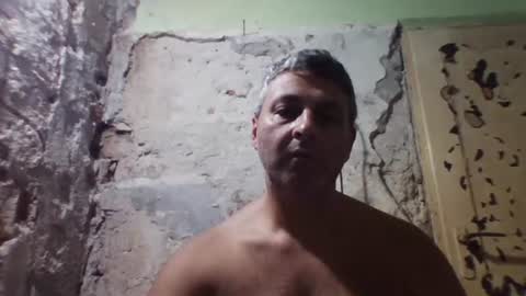 Snapshot of ericboy32 chatting on September 2025 10:09:02 PM eric online show from September 2025 10:09:02 PM