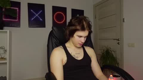 Snapshot of erick_grant chatting on March 2025 09:48:02 PM ERICK GRANT online show from March 2025 09:48:02 PM