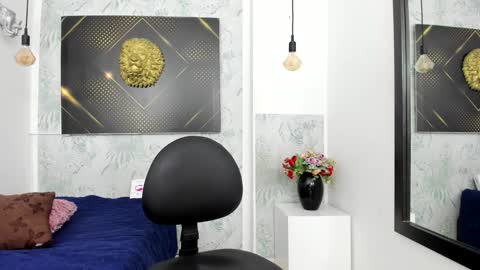 Snapshot of erick_zhimerman chatting on January 2025 03:50:02 AM online show from January 2025 03:50:02 AM