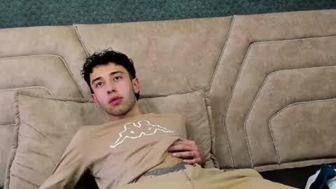 Erick online show from February 2025 07:07:01 PM