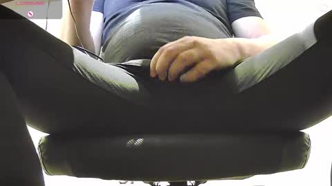 Snapshot of ericric49 chatting on December 2025 08:08:01 AM ericric49 online show from December 2025 08:08:01 AM