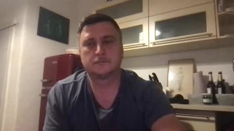 erik_69_69 online show from November 2025 04:45:02 PM