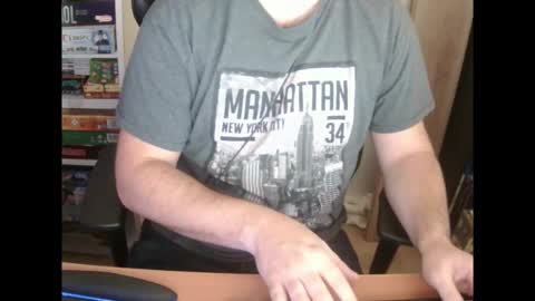 Snapshot of erik_dapper chatting on November 2025 05:04:02 PM Erik Dapper online show from November 2025 05:04:02 PM