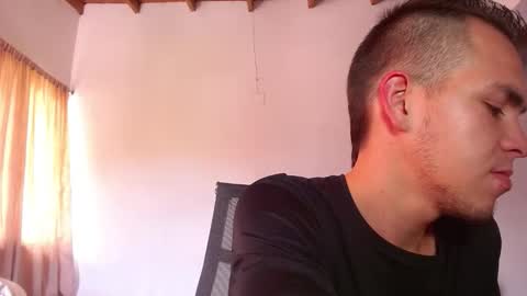 Erik rodriguez online show from October 2025 04:52:02 PM