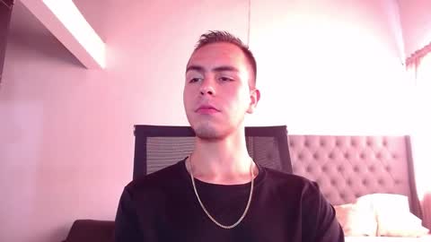 Erik rodriguez online show from January 2026 03:17:02 PM