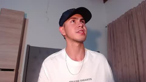 Erik rodriguez online show from June 2026 03:42:01 AM
