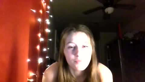 Snapshot of erika_joy28 chatting on December 2025 07:12:01 AM erika_joy28 online show from December 2025 07:12:01 AM