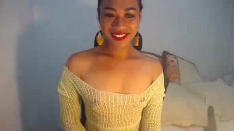 Snapshot of erika_madrigal chatting on December 2024 11:49:02 PM erika_madrigal online show from December 2024 11:49:02 PM