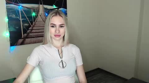 Erika online show from February 2025 12:38:02 PM