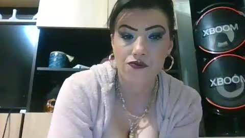erikaguapa1989 online show from May 2026 02:38:01 AM