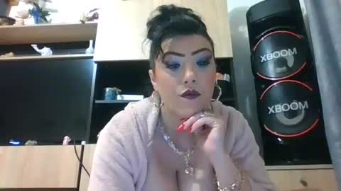 erikaguapa1989 online show from May 2026 02:18:01 AM