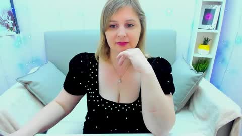 Adelina online show from May 2026 01:21:01 AM