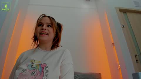 Erika online show from January 2025 04:13:01 AM