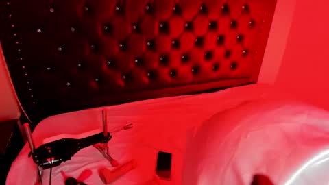 Snapshot of erikamontiel chatting on January 2025 11:04:02 AM Erika online show from January 2025 11:04:02 AM