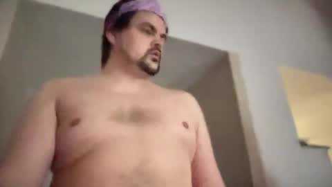 Snapshot of erilly chatting on December 2025 01:19:01 PM e online show from December 2025 01:19:01 PM