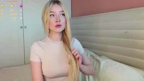 Snapshot of erlenbayer chatting on April 2026 01:34:01 PM Chanel online show from April 2026 01:34:01 PM