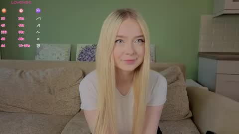 Snapshot of erlenbayer chatting on April 2026 02:07:02 PM Chanel online show from April 2026 02:07:02 PM