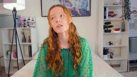 Sofia online show from March 2025 08:02:02 AM