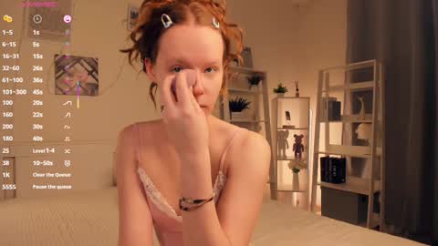 Sofia online show from January 2026 07:33:01 AM