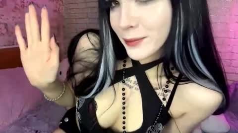 Snapshot of ernestinezalesky chatting on February 2026 11:06:02 AM Nina online show from February 2026 11:06:02 AM