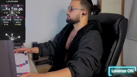 Snapshot of ernesto_rodriguez_82 chatting on September 2025 10:26:02 AM ernesto rodriguez 82 online show from September 2025 10:26:02 AM