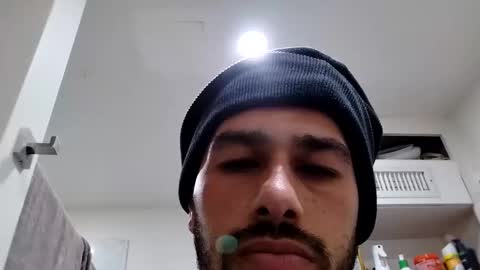 Snapshot of erny707 chatting on December 2025 05:35:02 AM erny707 online show from December 2025 05:35:02 AM