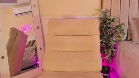 eros_becker_ online show from March 2026 06:43:02 AM