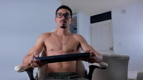 eros_becker_ online show from May 2026 05:57:02 AM