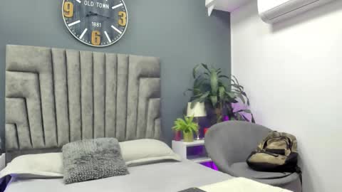 Snapshot of eros_mancini chatting on October 2025 11:10:01 AM Eros Mancini online show from October 2025 11:10:01 AM