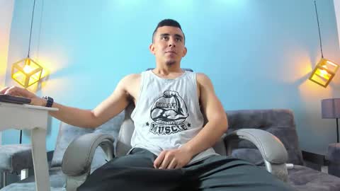 Snapshot of eross_santy chatting on September 2025 12:16:02 PM Eross online show from September 2025 12:16:02 PM