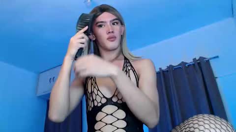 Snapshot of erotic_empress18 chatting on April 2026 02:27:02 AM erotic_empress18 online show from April 2026 02:27:02 AM