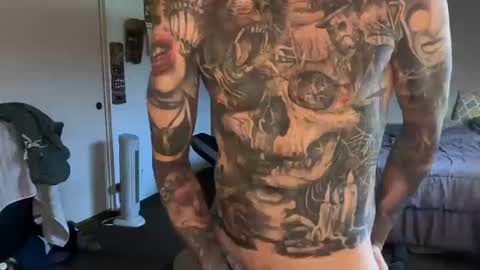 Snapshot of eroticcloseups chatting on October 2025 04:07:02 PM Erotic CloseUps online show from October 2025 04:07:02 PM