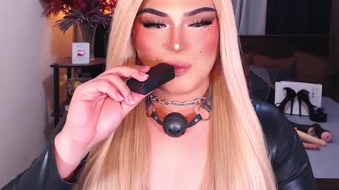 Snapshot of eroticfowler69 chatting on January 2025 04:50:02 PM Anastasia online show from January 2025 04:50:02 PM