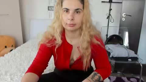 eroticsensualkitty4u online show from January 2025 08:13:02 AM